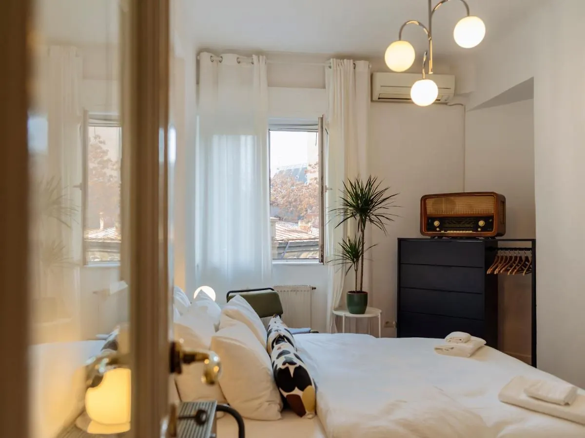 Lovely Vintage Double Studio In City Center 부쿠레슈티 아파트