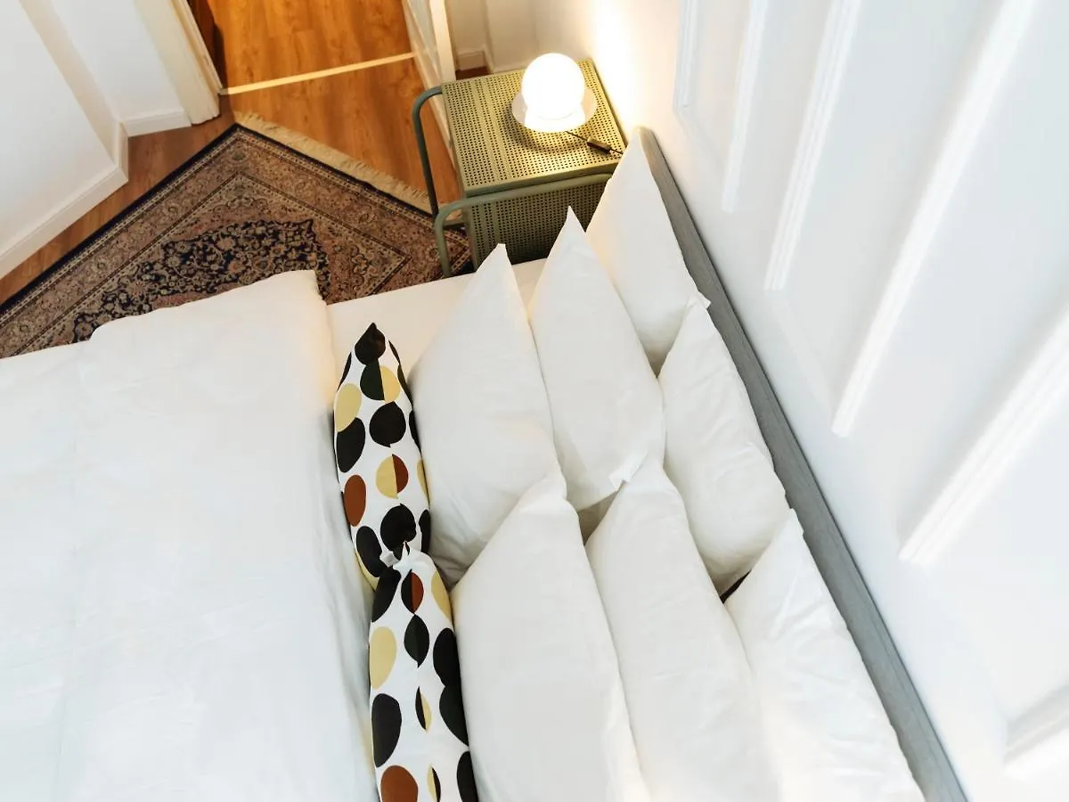 Lovely Vintage Double Studio In City Center بوخارست شقة